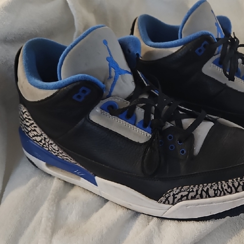 Jordan Athletic Shoes Black and Blue
